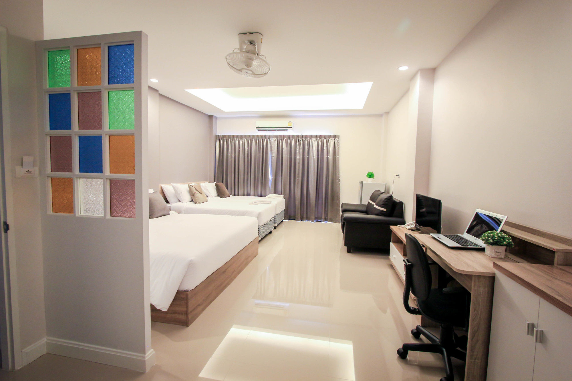 Vipa House Phuket - Sha Extra Plus Exterior photo