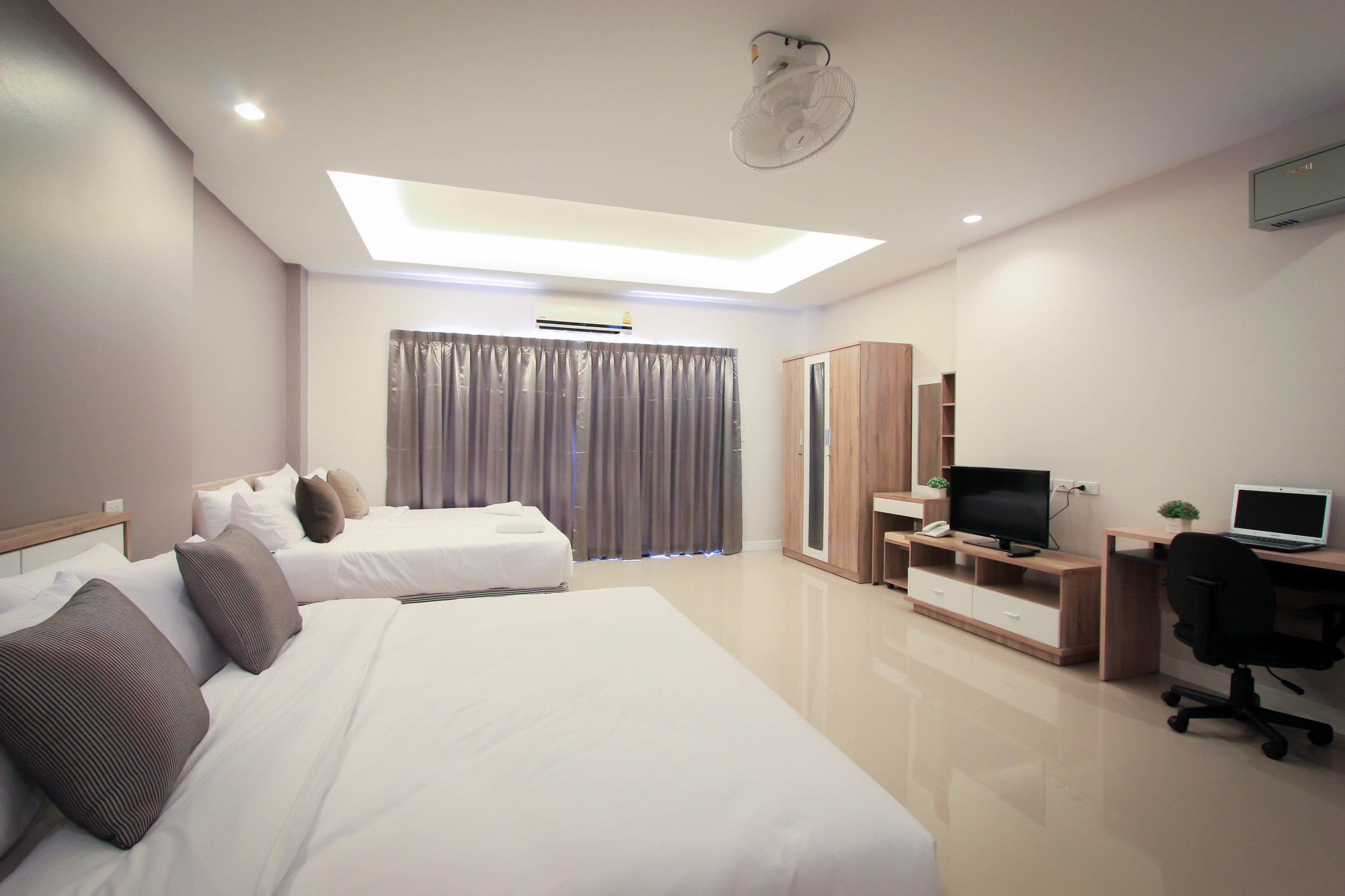 Vipa House Phuket - Sha Extra Plus Exterior photo